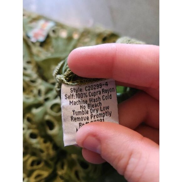 JOHNNY WAS Lalla green eyelet tunic sz Small - Picture 4 of 6